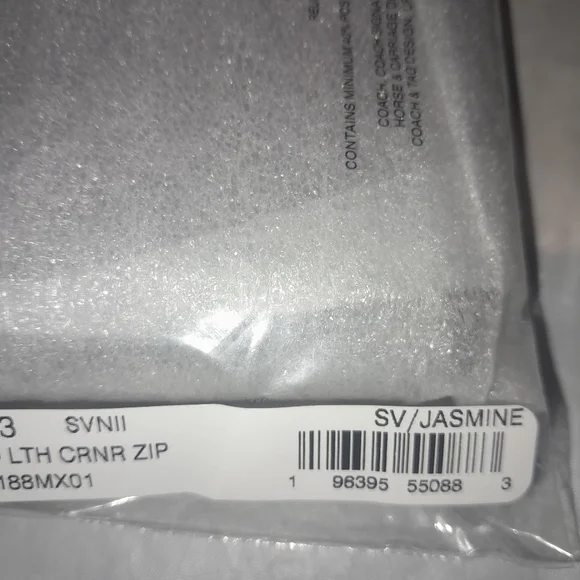 New Coach Wristlet In Jasmine (Purple)Color NWT - Picture 7 of 7